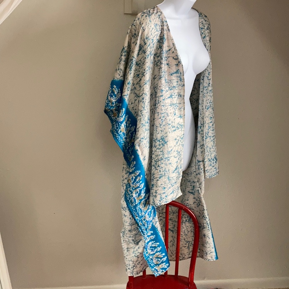 AmaZing kanthabae 100%silk kimono